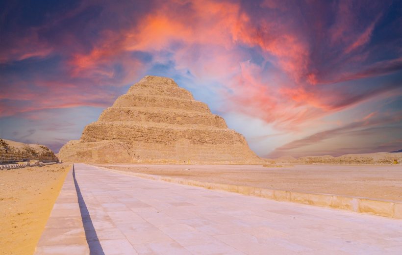 Private Tour to the Pyramids, Saqqara & Dahshur